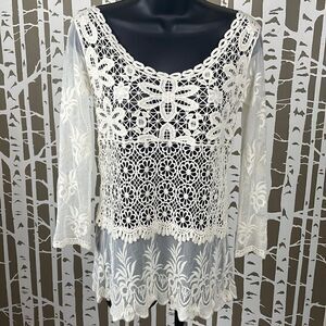 Boho Embroidered Lace & Mesh 3/4 Sleeve Top